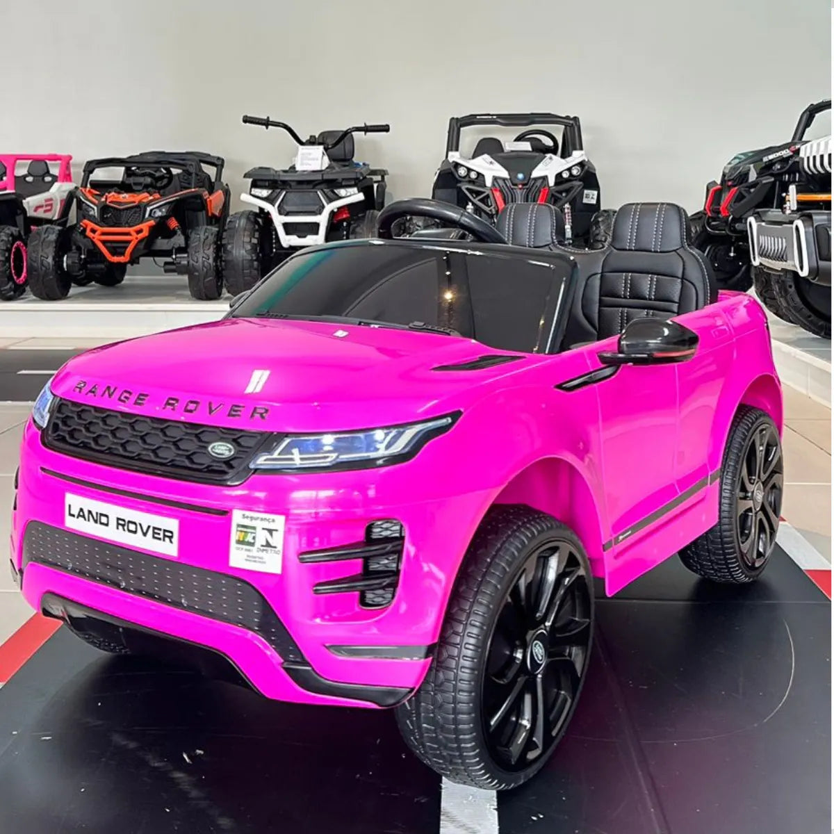 Range Rover Evoque Infantil Com Dvd - Pneu De Borracha - Led Rosa-chiclete - Imagem 2